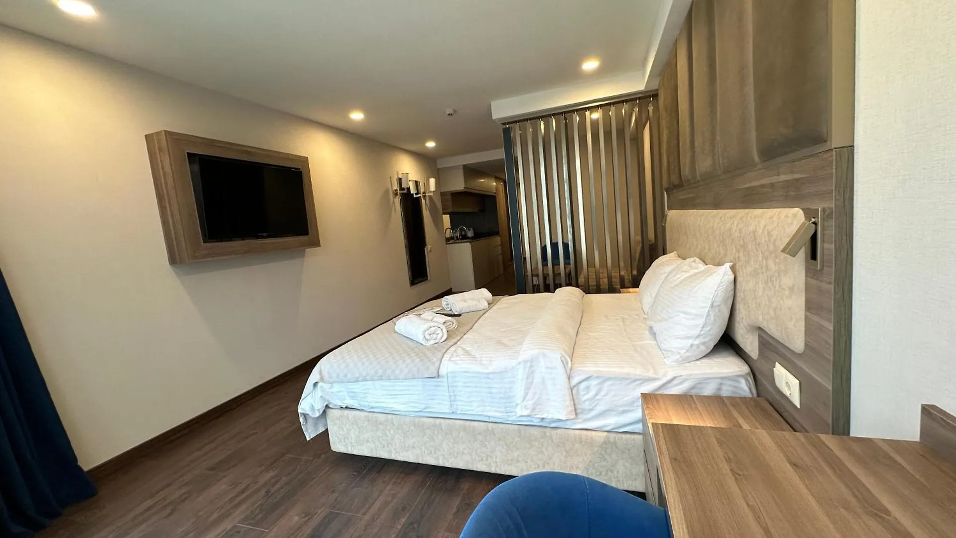 Seaside Sunny Apartments 95C Batumi