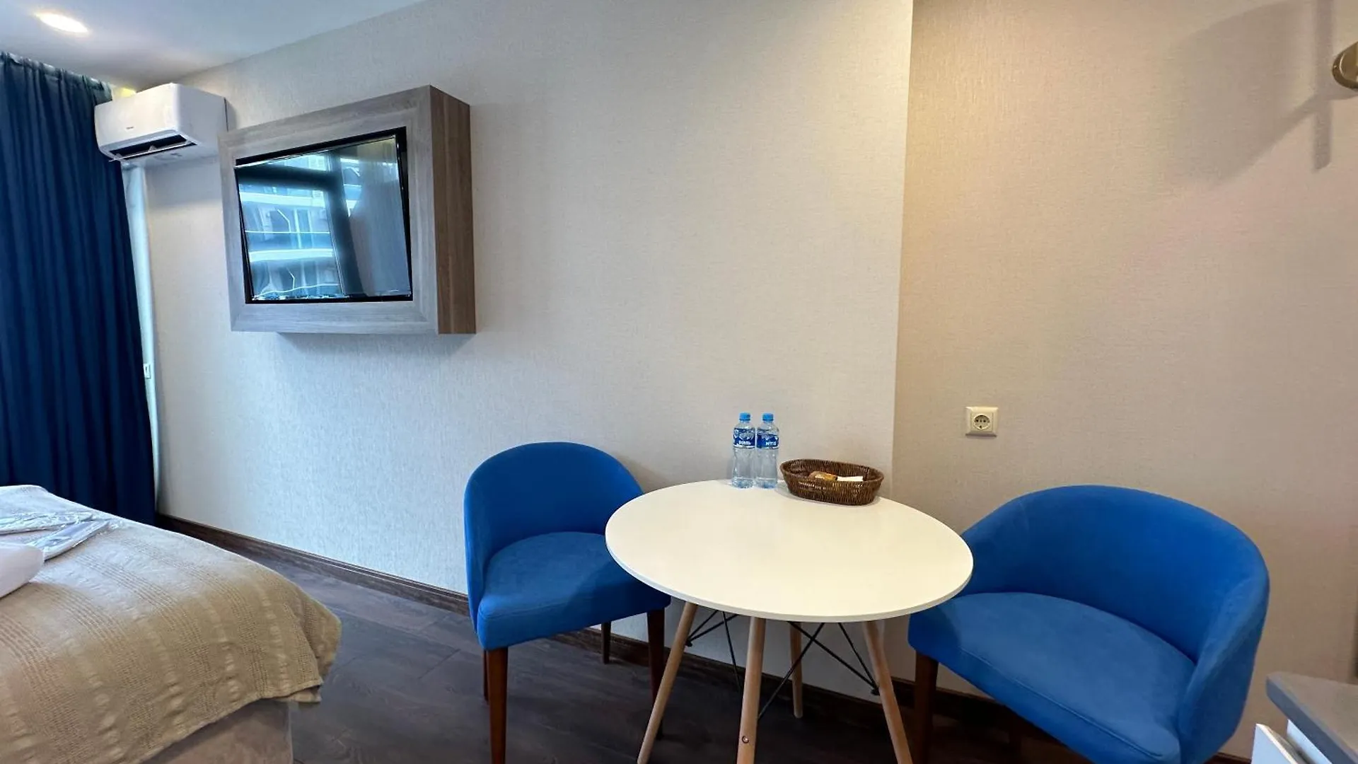 Seaside Sunny Apartments 95C Batumi