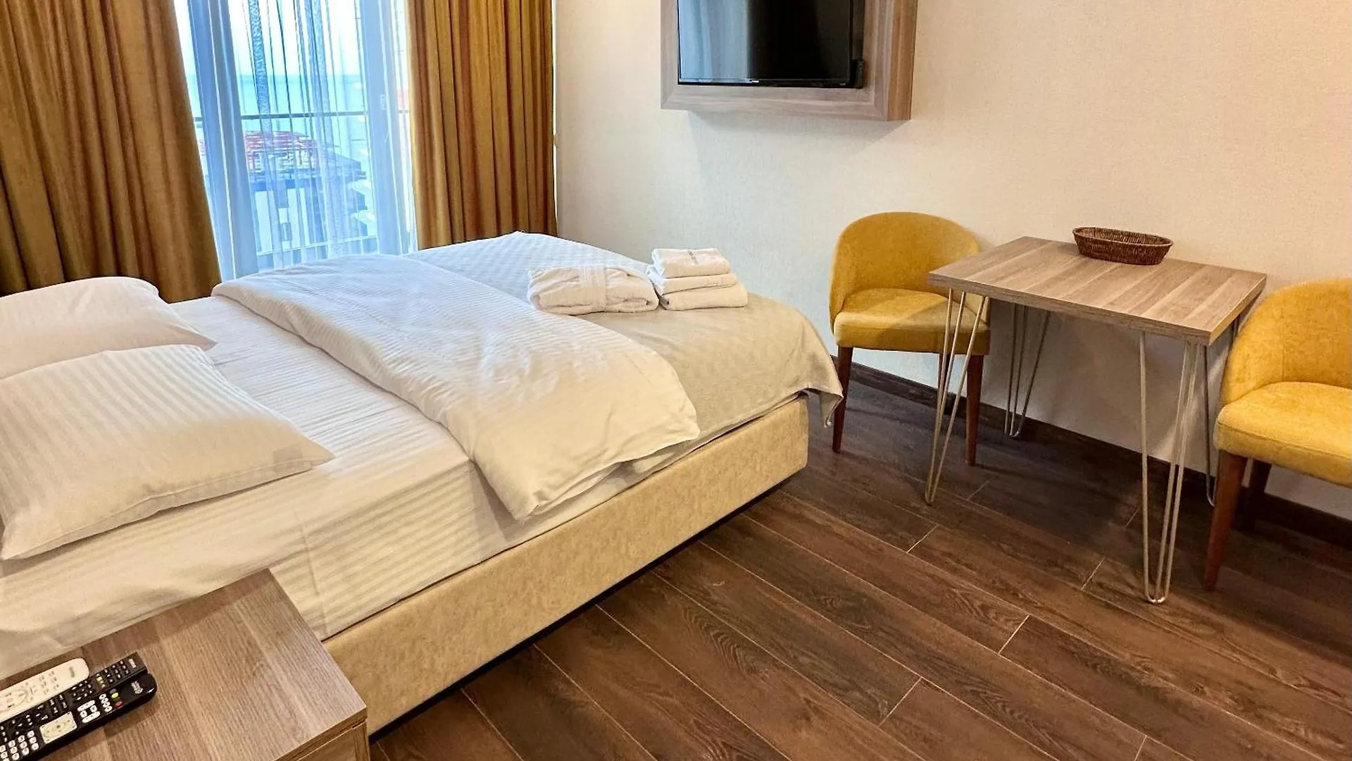 Seaside Sunny Apartments 95C Batumi